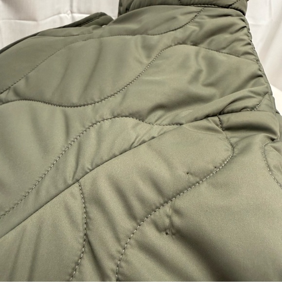 32 Degrees Olive Green Quilted Lightweight Jacket Size Small - Picture 11 of 11